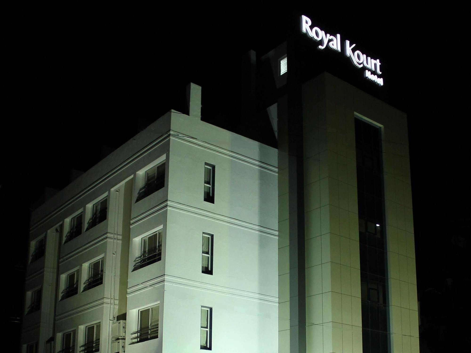 Treebo Trend Royal Kourt Aurangabad 호텔 외부 사진